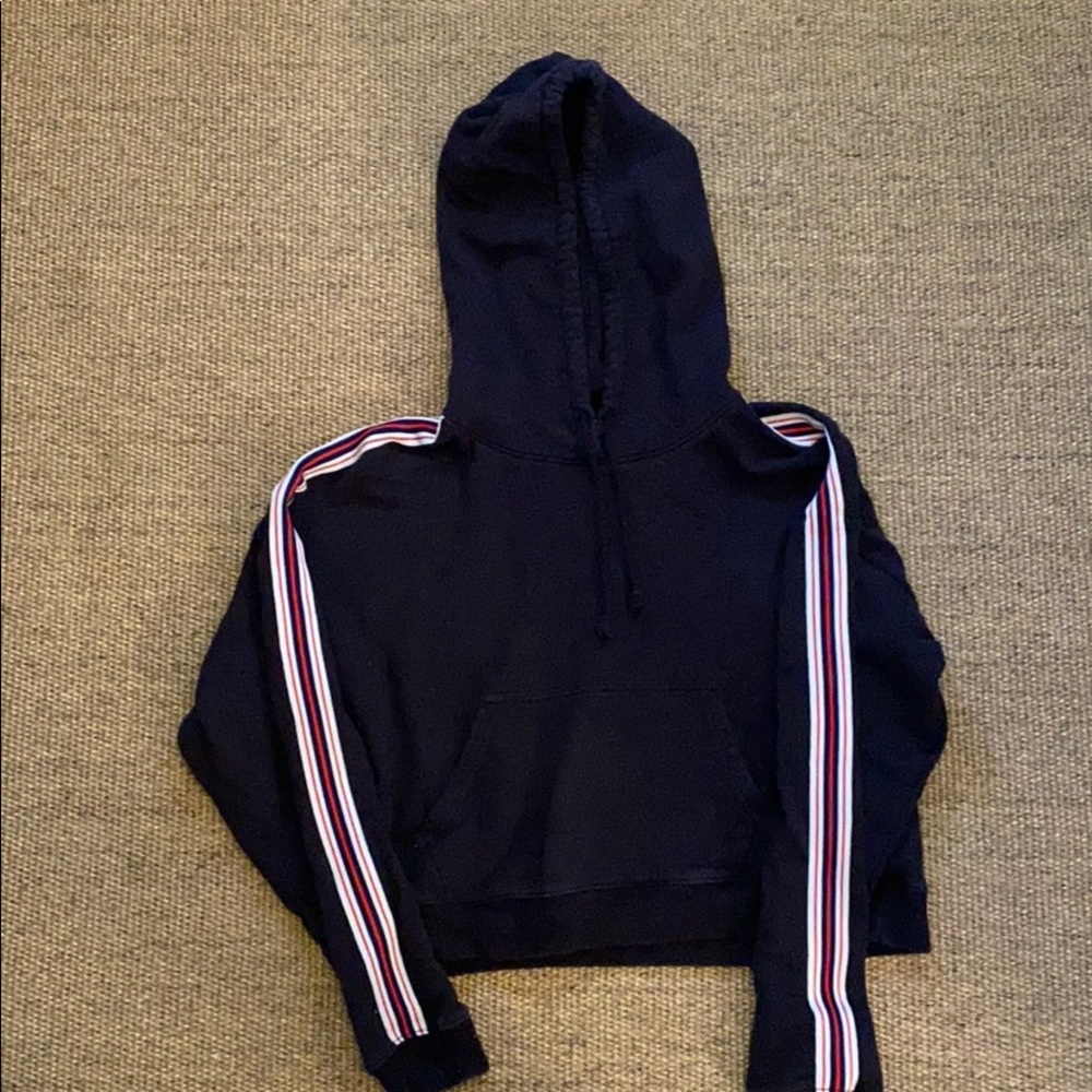 Black Cropped Hoodie Sweatshirt